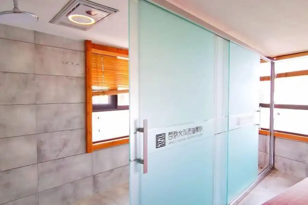 Синъи: Manman Qingfeng Hostel