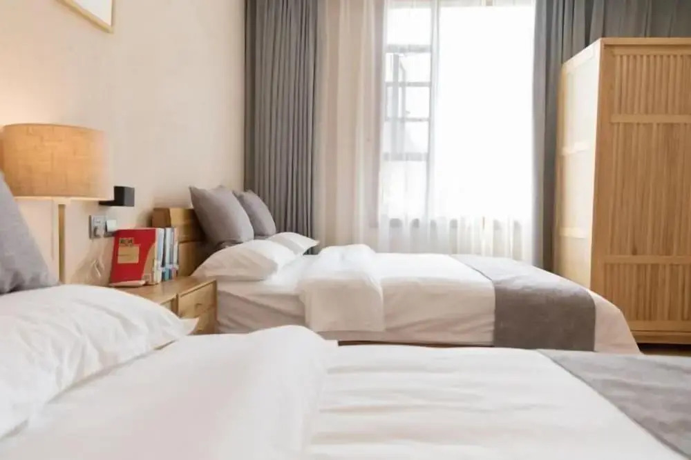 Синъи: Manman Qingfeng Hostel