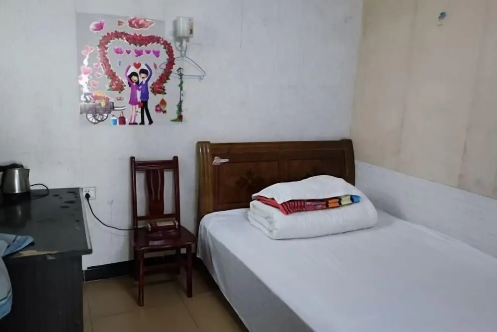 Юнчжоу: Yongzhou Mengchao Hotel