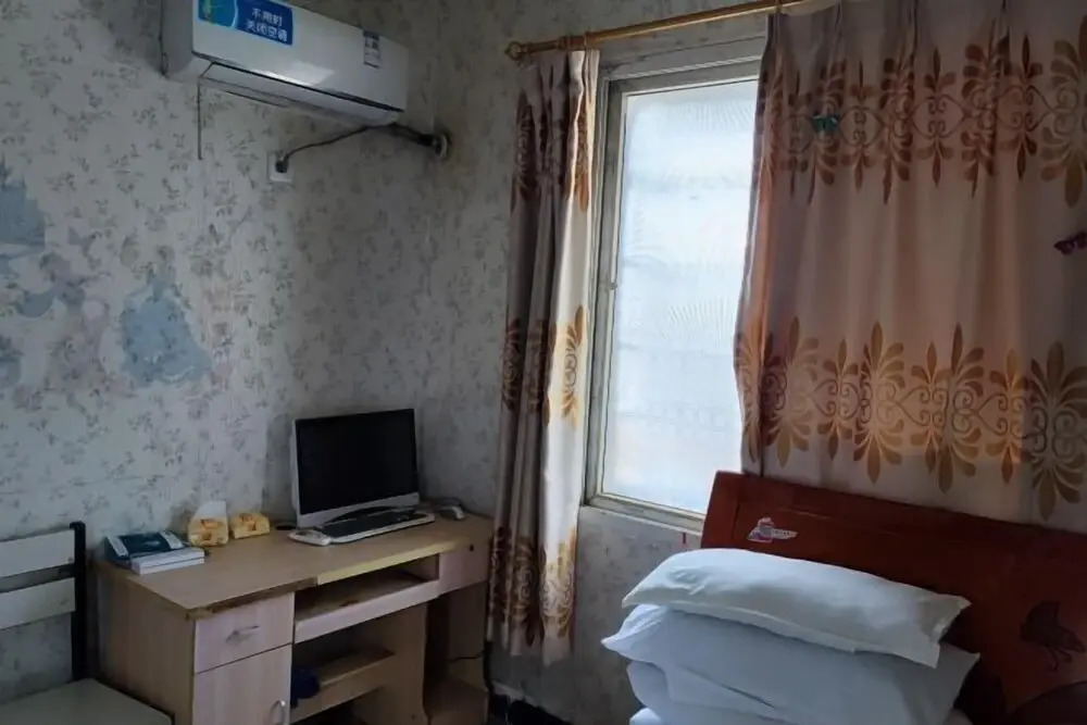 Юнчжоу: Yongzhou Mengchao Hotel
