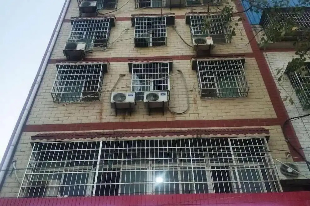 Юнчжоу: Yongzhou Mengchao Hotel