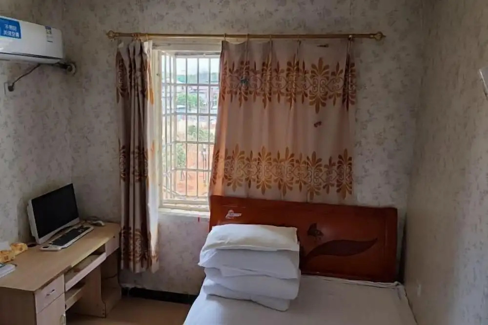 Юнчжоу: Yongzhou Mengchao Hotel