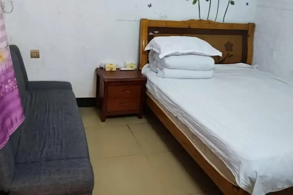 Юнчжоу: Yongzhou Mengchao Hotel