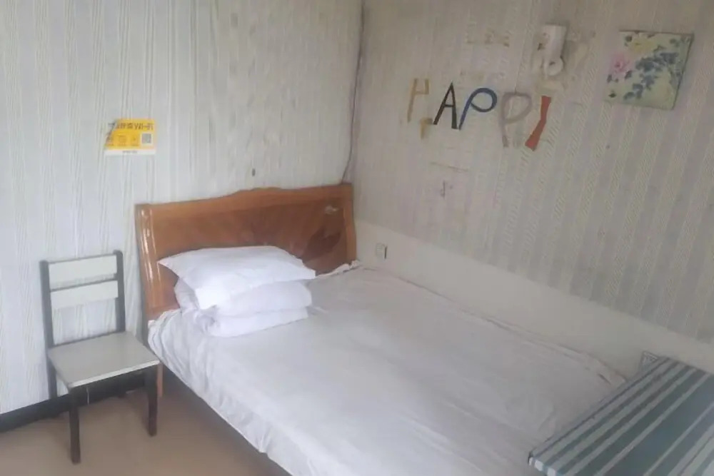 Юнчжоу: Yongzhou Mengchao Hotel