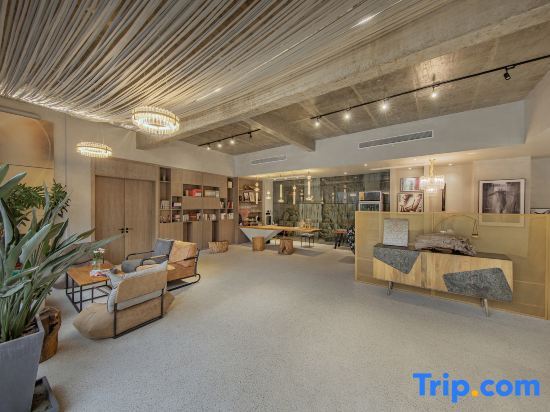 Хучжоу: Banhuashan Su Garden Wild Luxury Parent
