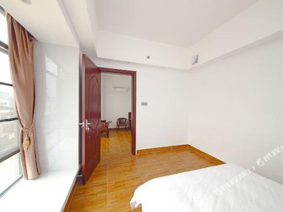 Цзеян: Changda Business Hotel