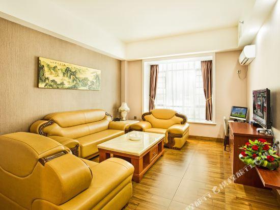 Цзеян: Changda Business Hotel