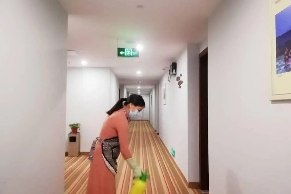 Цзиньюань: Sanyuesan Theme Hotel