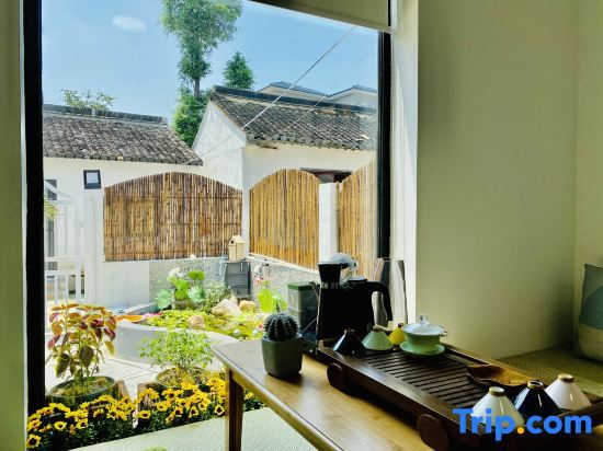 Dianshan Lake Liuxia Shiguang Homestay（Cai Bang Cun Store ） — фото 3