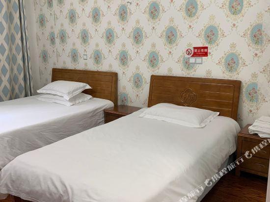 Шанхай: Yiju Huayuan Hostel