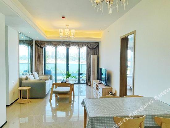 Сонгминг: Danzhou walnut Lane Theme Hotel