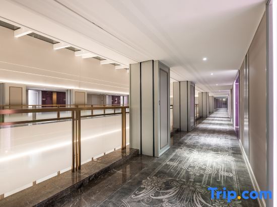 Яньань: Mercure Yanan Downtown