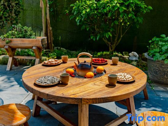 Шанграо: Hanlu Hostel