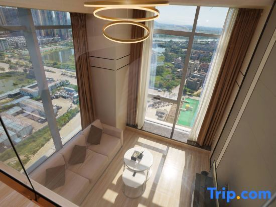 Янгиианг: Yangjiang Aoste Apartment (Yangjiang High-speed Railway Station International Finance Center Branch)