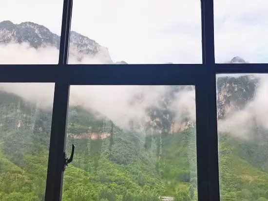 Джинченг: Hongxingge Hostel