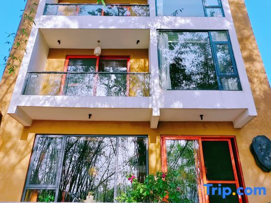 Гуйлинь: Fusheng Banri Guesthouse (Guilin Biyange)