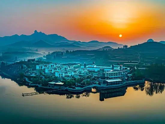 Жичжао: Yungu Xiangjiju Hot Spring Holiday Hotel