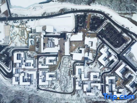Пекин: Bejing Yanqing Alpine Skiing Resort Hotel