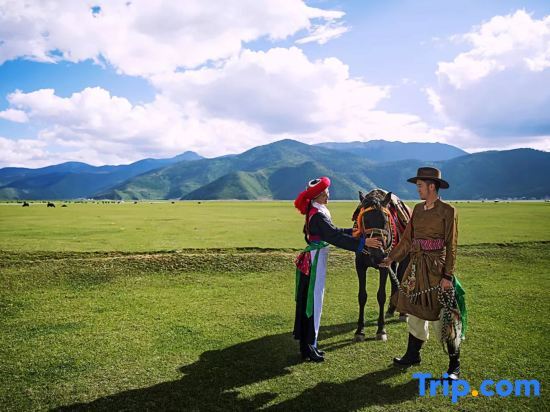 Шангри-Ла: Villafound Shangri-La Womasto Resort