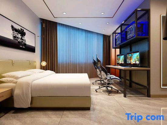 Шангри-Ла: Global 60,000 Miles International Hotel (Shangri-La Dukezong Ancient City)