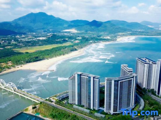 Ваньнин: Tomorrow’s Stars Surfing Seaview Apartment (Wanning Riyue Bay Store)