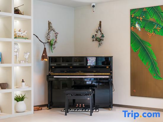 Синъи: Zhimo Homestay (Wanfeng Linfenglin Huajing Branch)
