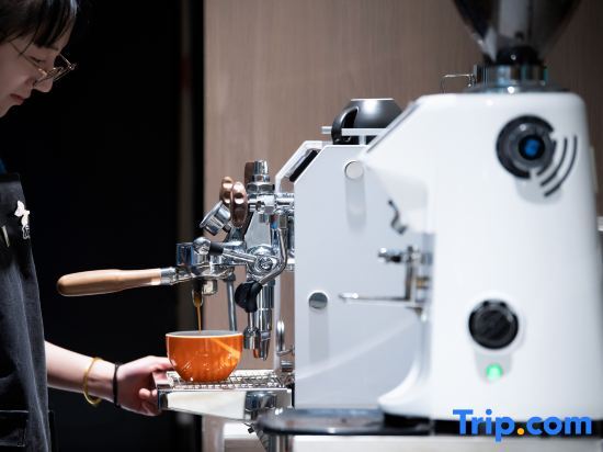 Куньмин: Kunming Weilan Coffet House