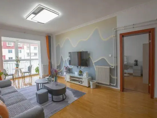 Кандин: Homestays in the House