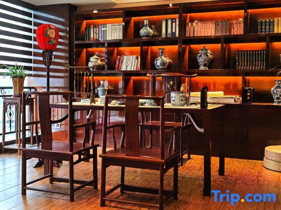 Чанша: Suites By Wyndham Changsha Meixi Lake