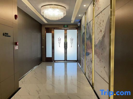 Ухань: Padun International All Suite Apartment (Wuhan High-speed Railway Station West Square)