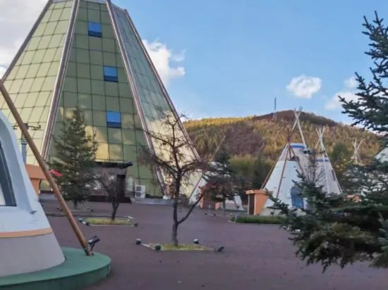 Хулун-Буир: Olunchun Hotel