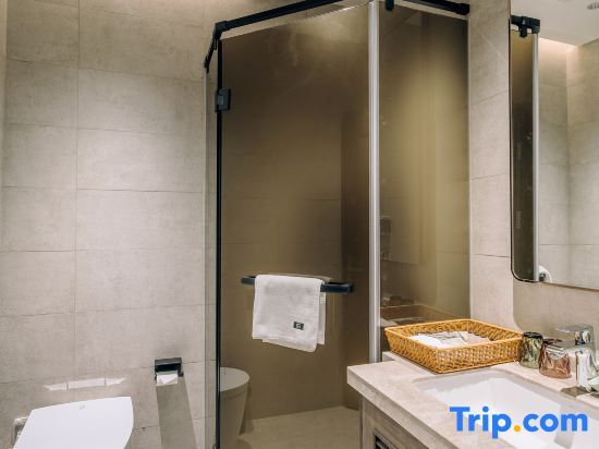 Далянь: Holiday Inn Yingwan