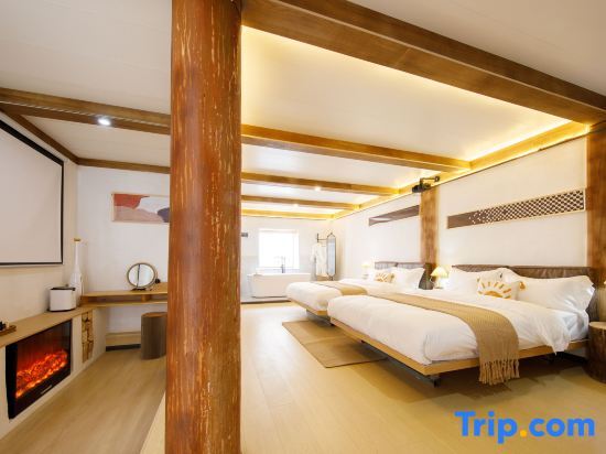 Шангри-Ла: Shangri-La No.1 Bieyuan Boutique Homestay (Dukezong Ancient City Sifang Street Branch)