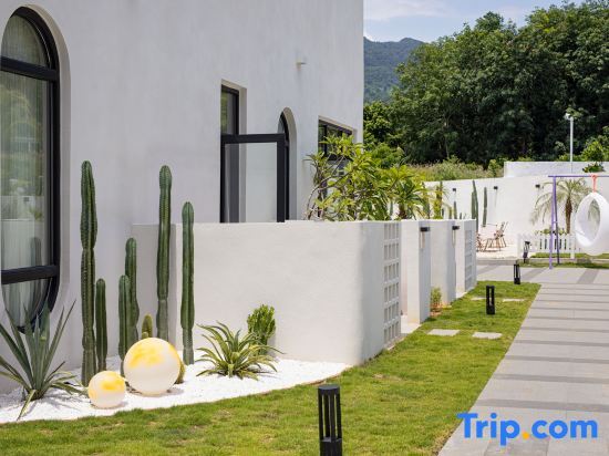 Ваньнин: Wanning Moye Homestay (Riyuewan Surfing Store)