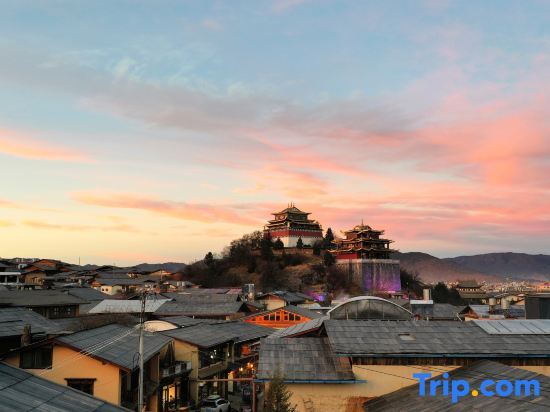Шангри-Ла: Shangri La Shanye Old Residence Homestay