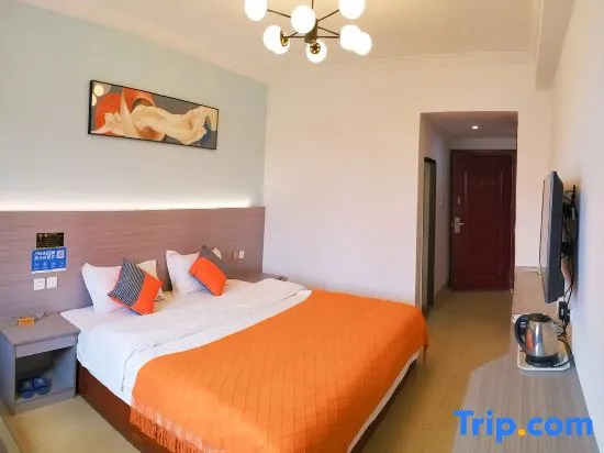 Наньнин: Longwen Hotel