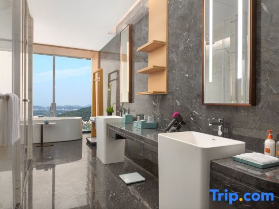 Джиангме: Crowne Plaza Jiangmen Binjiang