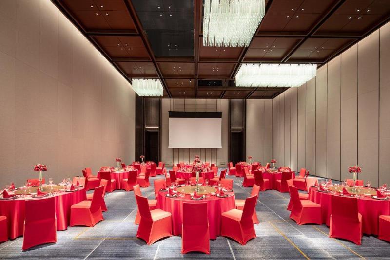 Джиангме: Crowne Plaza Jiangmen Binjiang