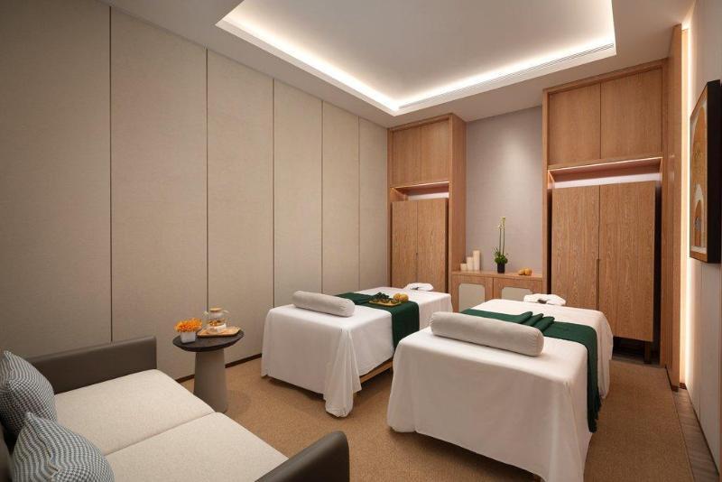 Джиангме: Crowne Plaza Jiangmen Binjiang
