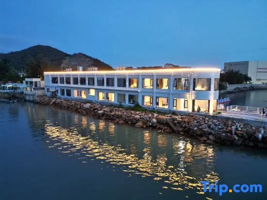 Шаньтоу: Wild Bay House