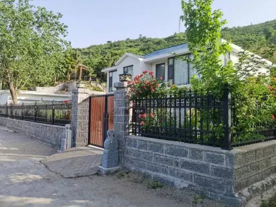 Линьи: Mengyin Taoyuan Mountain Residence