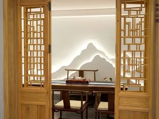 Линьи: Mengyin Taoyuan Mountain Residence