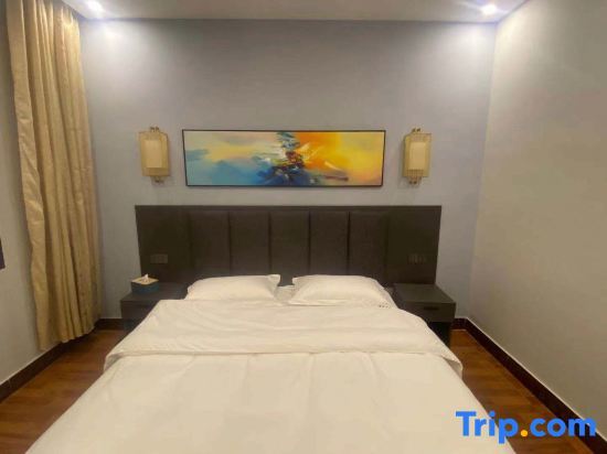 Синъи: Xingyi Rongfa Boutique Hotel