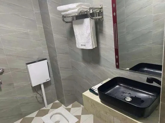 Синъи: Xingyi Rongfa Boutique Hotel