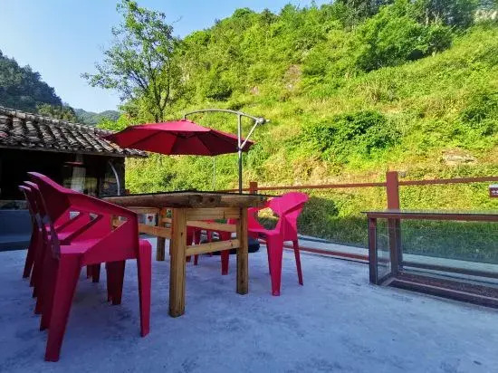 Лишуй: Qingtian Kaokeng Ancient Village Tianyuan Weishe Homestay