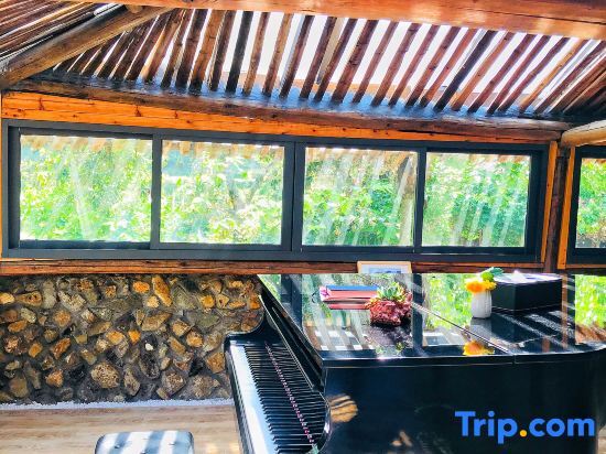 Лишуй: Qingtian Kaokeng Ancient Village Tianyuan Weishe Homestay