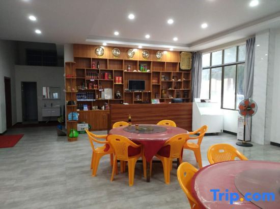 Циньчжоу: Haitun Zhixiang Hotel