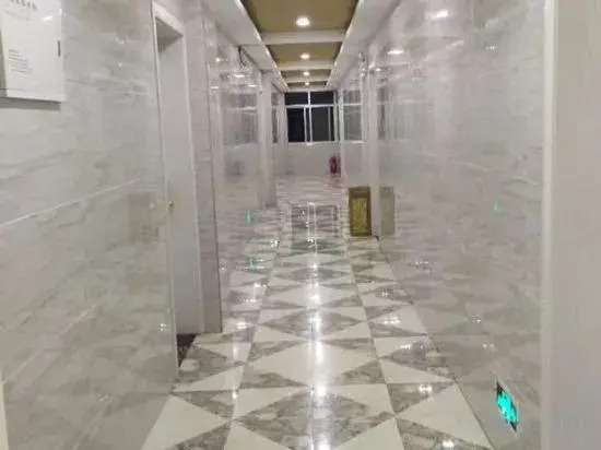 Аньцин: Wenquan Hostel