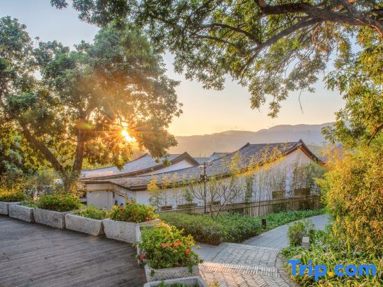 Хойчжоу: Huizhou autumn long valley home stay