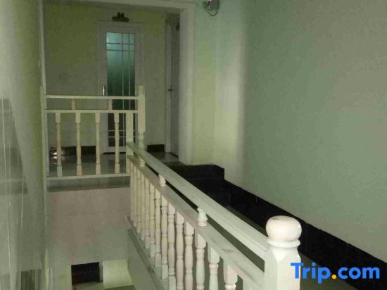 Цзуньи: Wuchuan Sanxinyuan Hotel